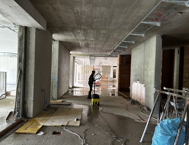 Baustelle im Neubergerhof