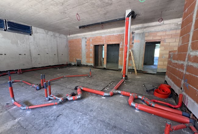 Leitungen in der neuen Küche