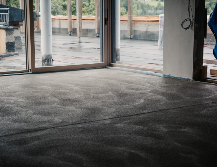 Der Estrich im 2009er Bauteil ist fertig