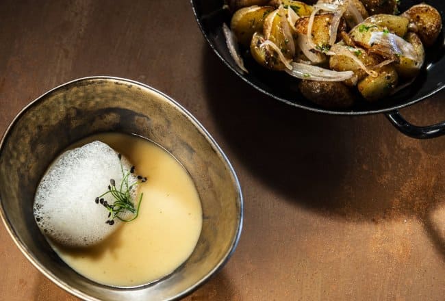 Röstkartoffelschaumsuppe mit Apfelmost