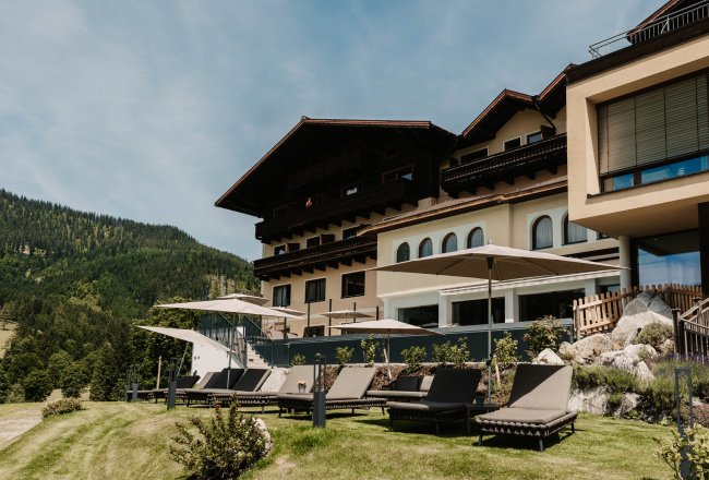 Liegewiese mit traumhaften Ausblick