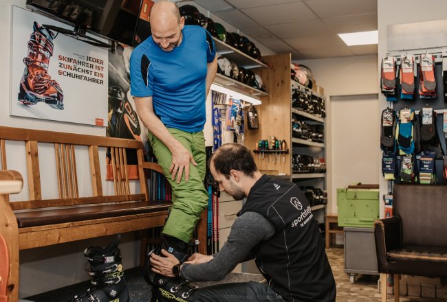 Skischuh anprobe 