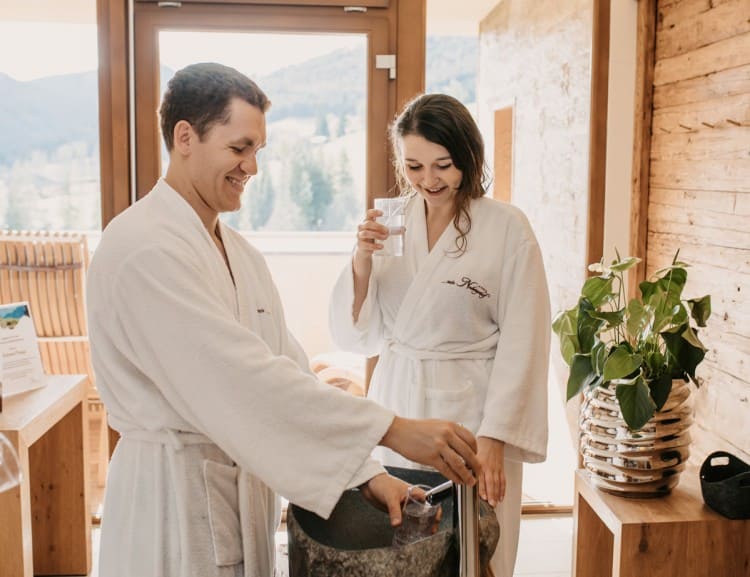 Trinkbrunnen im Wellnessbereich © Selina Flasch Photography