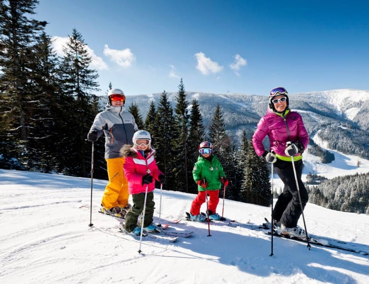 Familienskiurlaub in Ski amadé © Tourismusinformation Filzmoos