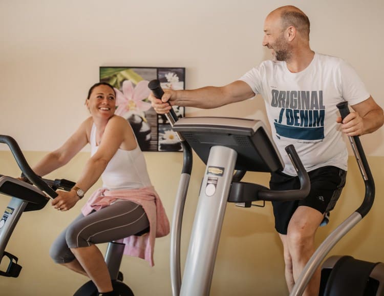 Steppers and exercise bikes © Selina Flasch Photography