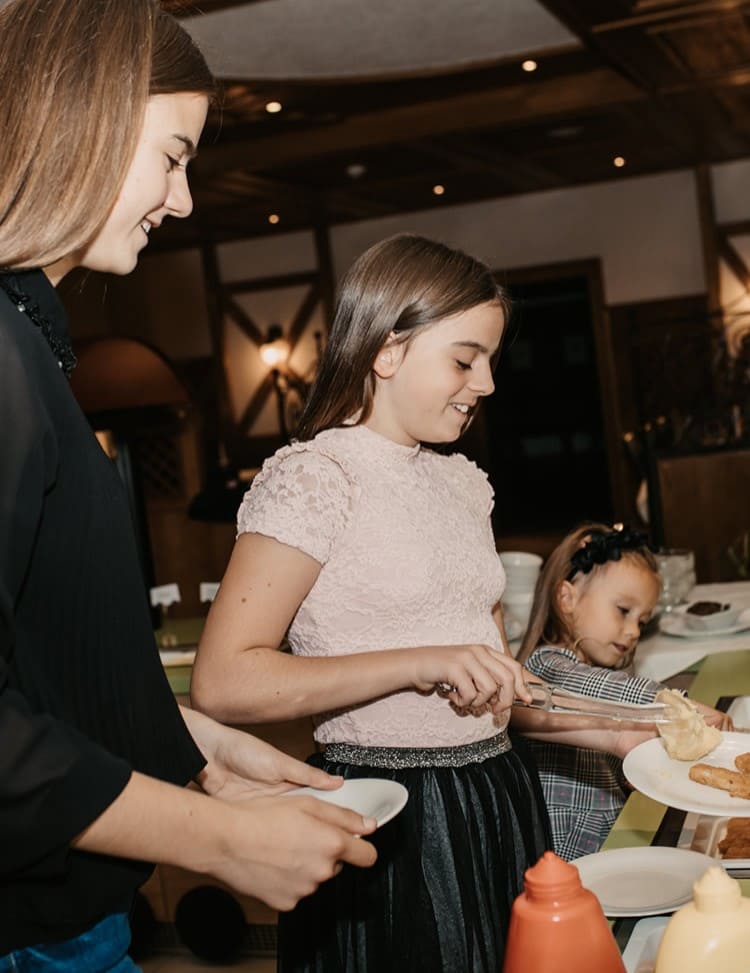 Kinderbuffet © Selina Flasch Photography