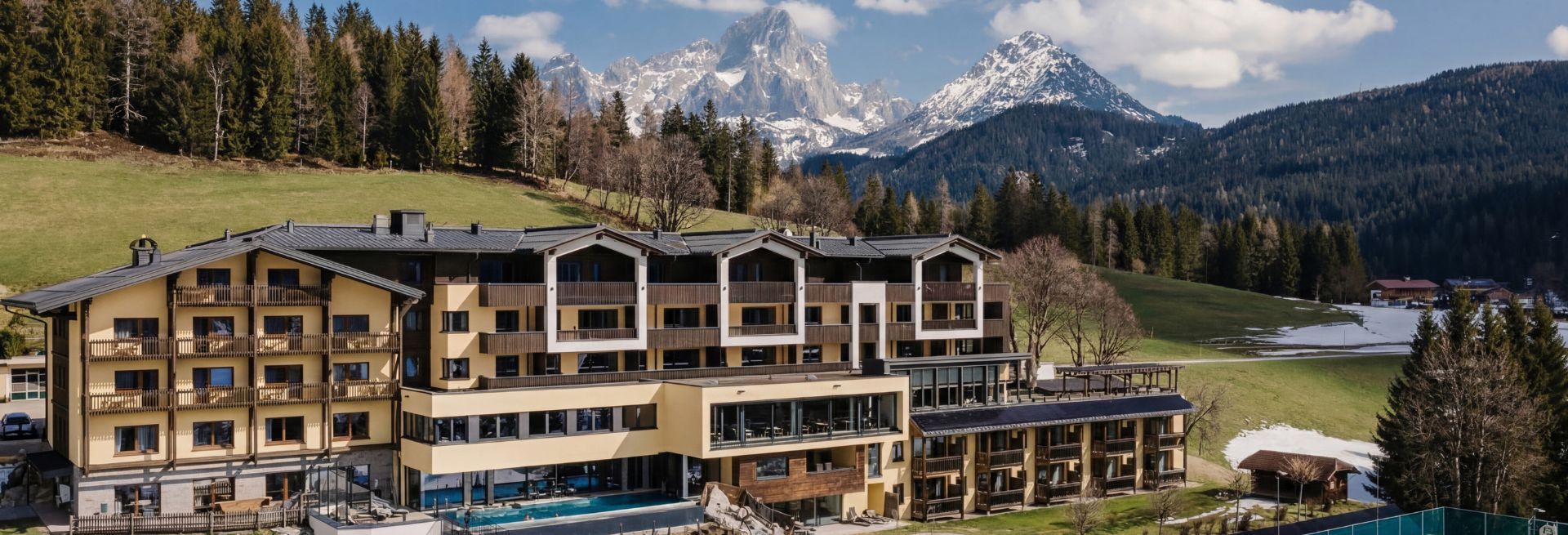 Winterurlaub im 4-Sterne Hotel in Filzmoos, Salzburger Land, Österreich