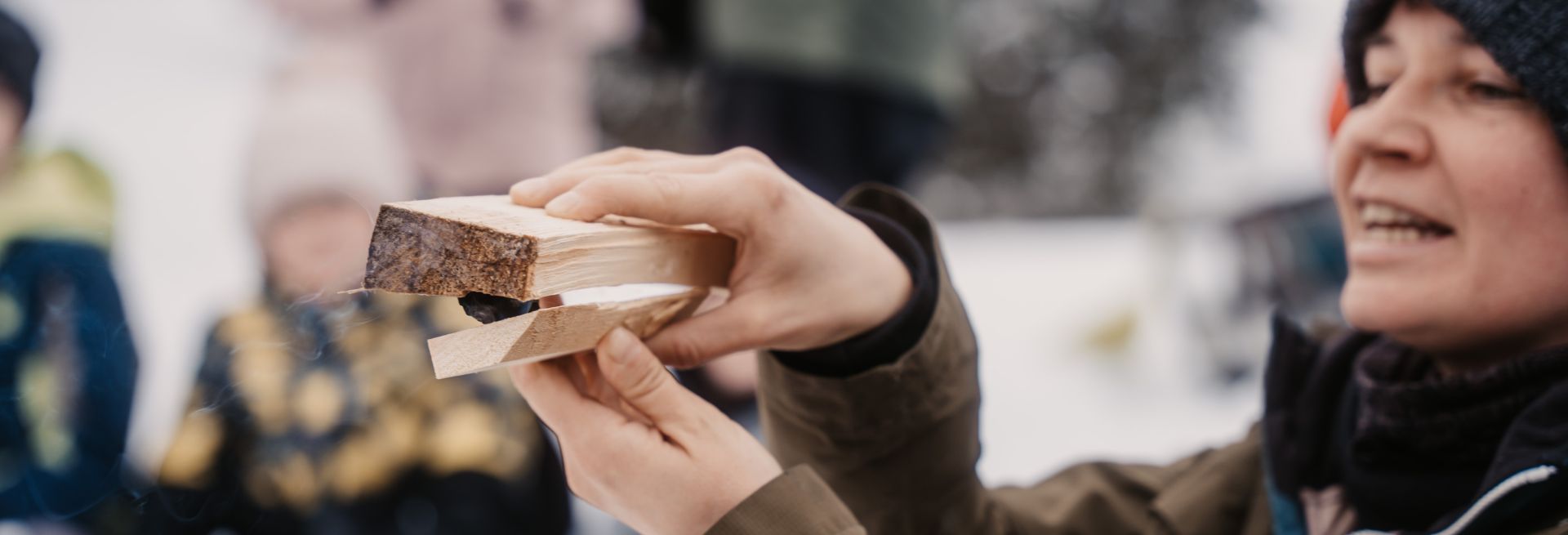 Spaß im Schnee im WASTL Outdoor Camp