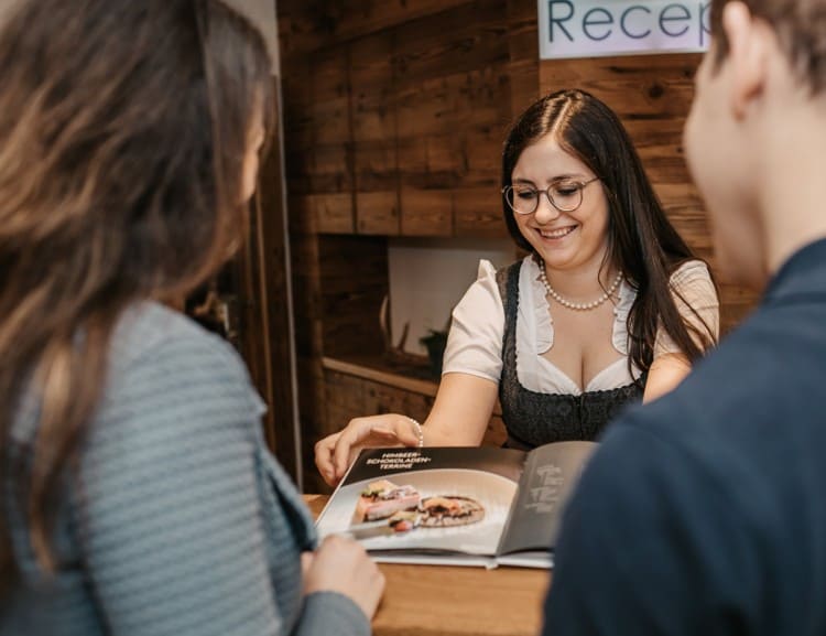 Lust auf eine Arbeit an der Rezeption?