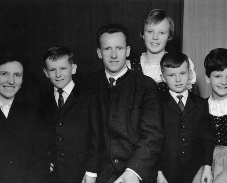 Die ganze Familie Reiter