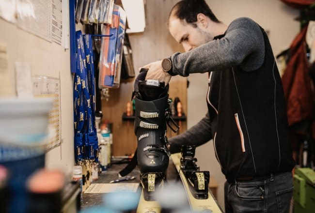 Skiservice direkt im Hotel