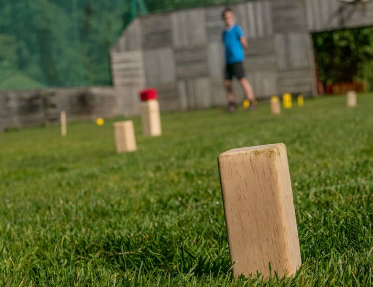 Spiele am Sportplatz © Mannitou Outdoor