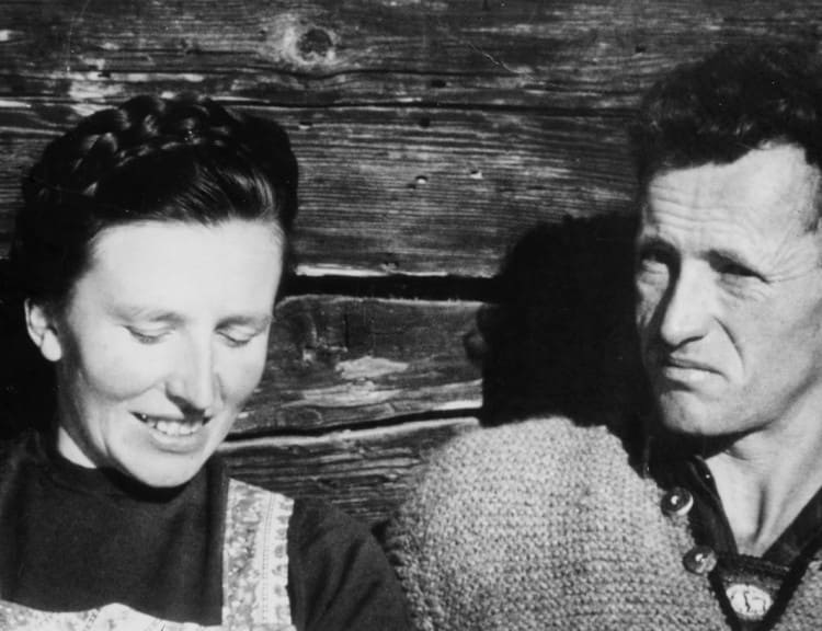 Großmutter und Großvater - Eva und Sepp Reiter, haben den Grundstein für uns Enkerl gelegt.