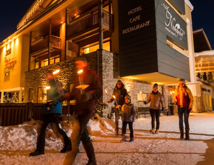 Fackelwanderung mit der ganzen Familie © Klaus Bauer