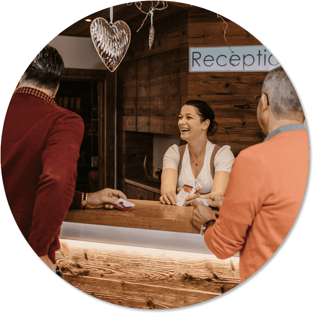 Münzen für die Waschmaschine erhalten Sie an der Rezeption.