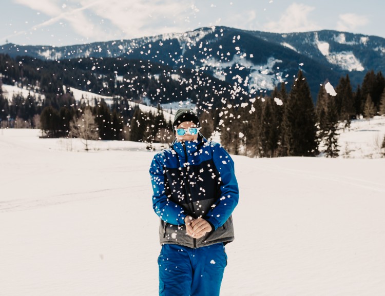 Epic snowball fights with the kids