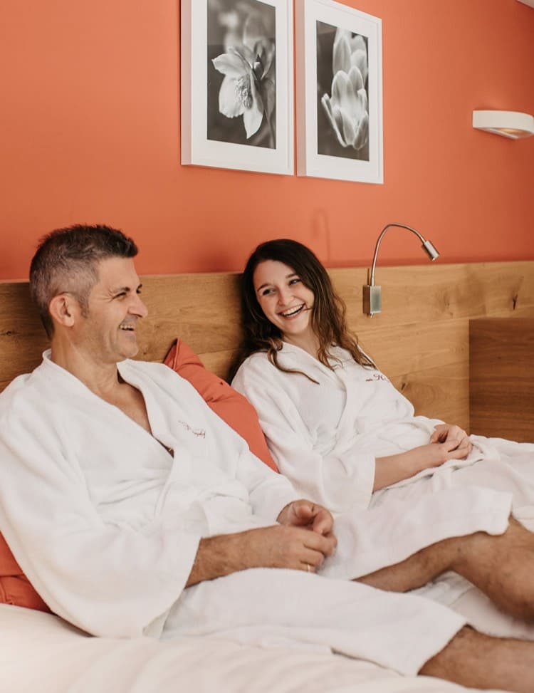  Water beds in the relaxation room © Selina Flasch Photography