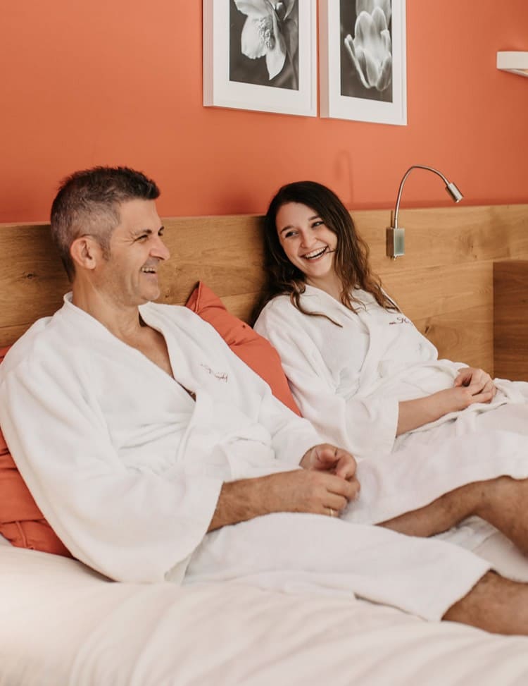 Wasserbetten im Ruheraum © Selina Flasch Photography